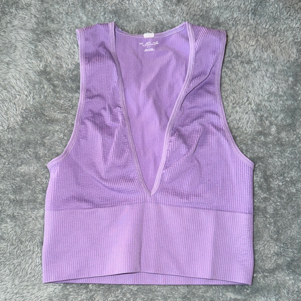 Lilac Ribbed Deep V Crop Top